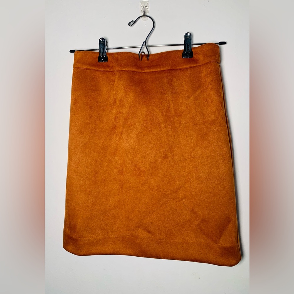 *NWT* Ann Taylor Factory Suede Mini Pencil Skirt